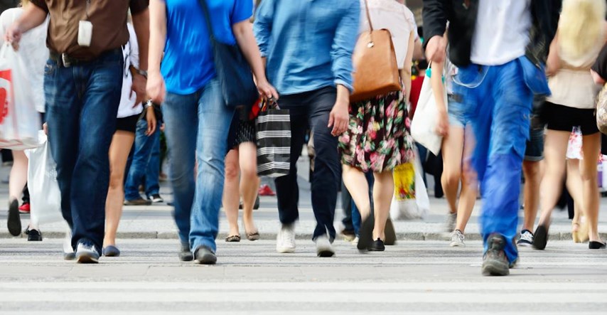 Studija pokazala: Ako sporo hodate u srednjoj životnoj dobi, brže ćete ostariti